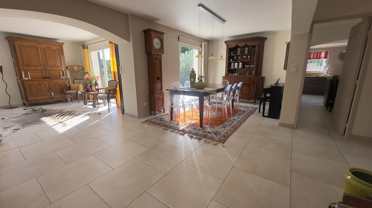 Ma-Cabane - Vente Maison CHATEAUNEUF LE ROUGE, 270 m²