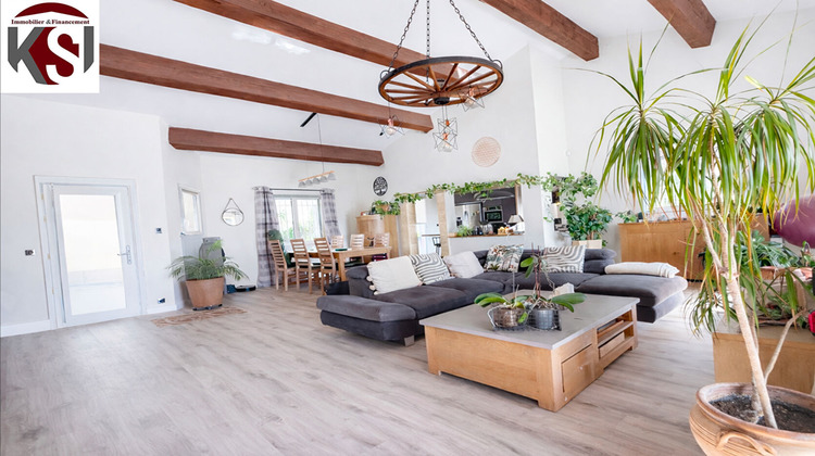 Ma-Cabane - Vente Maison CHATEAUNEUF-LE-ROUGE, 277 m²