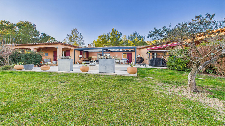 Ma-Cabane - Vente Maison CHATEAUNEUF-LE-ROUGE, 210 m²