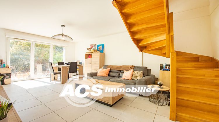 Ma-Cabane - Vente Maison CHATEAUNEUF-LES-MARTIGUES, 63 m²