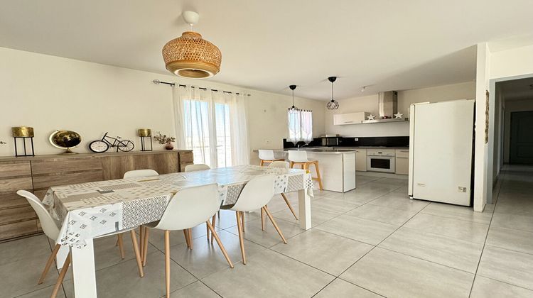 Ma-Cabane - Vente Maison CHATEAUNEUF-LES-MARTIGUES, 130 m²