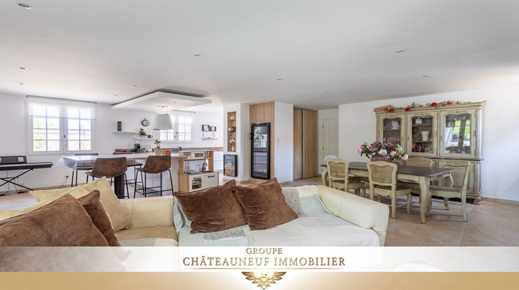 Ma-Cabane - Vente Maison CHATEAUNEUF-LES-MARTIGUES, 140 m²