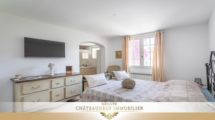 Ma-Cabane - Vente Maison CHATEAUNEUF-LES-MARTIGUES, 140 m²