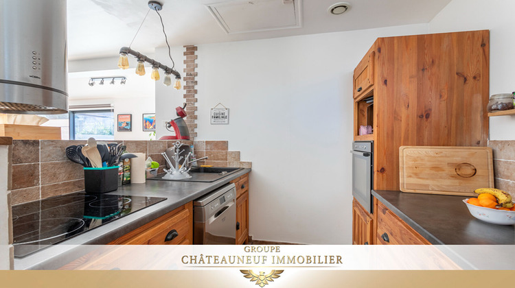 Ma-Cabane - Vente Maison CHATEAUNEUF-LES-MARTIGUES, 100 m²