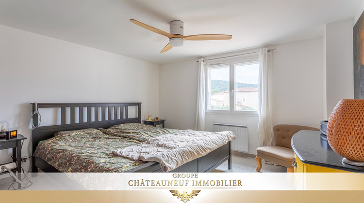 Ma-Cabane - Vente Maison CHATEAUNEUF-LES-MARTIGUES, 92 m²