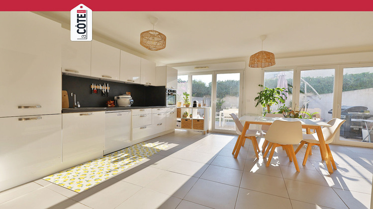 Ma-Cabane - Vente Maison CHATEAUNEUF-LES-MARTIGUES, 88 m²