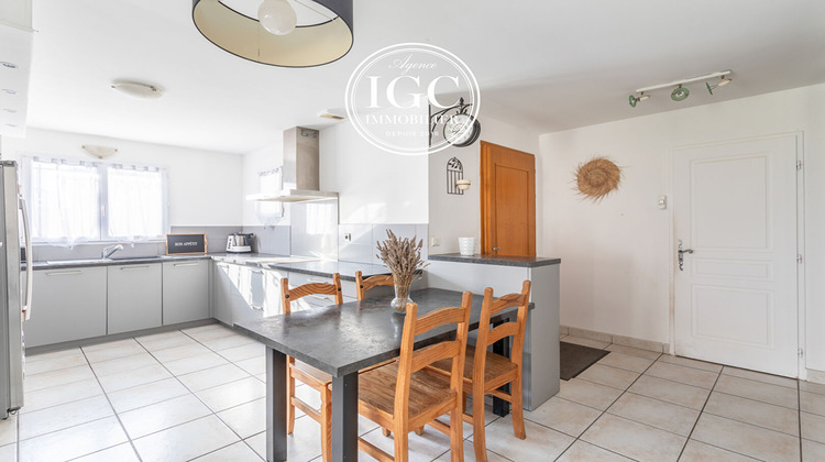 Ma-Cabane - Vente Maison CHATEAUNEUF-LES-MARTIGUES, 118 m²