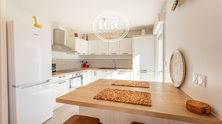 Ma-Cabane - Vente Maison CHATEAUNEUF-LES-MARTIGUES, 88 m²