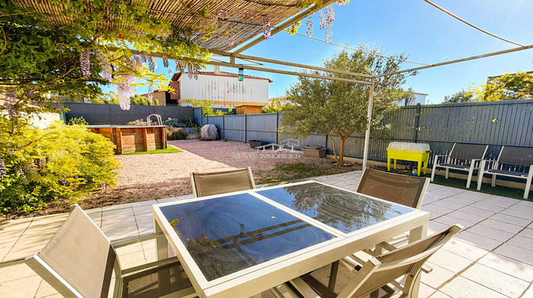 Ma-Cabane - Vente Maison CHATEAUNEUF-LES-MARTIGUES, 75 m²
