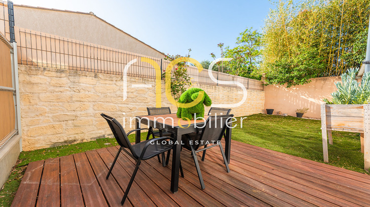 Ma-Cabane - Vente Maison CHATEAUNEUF-LES-MARTIGUES, 64 m²