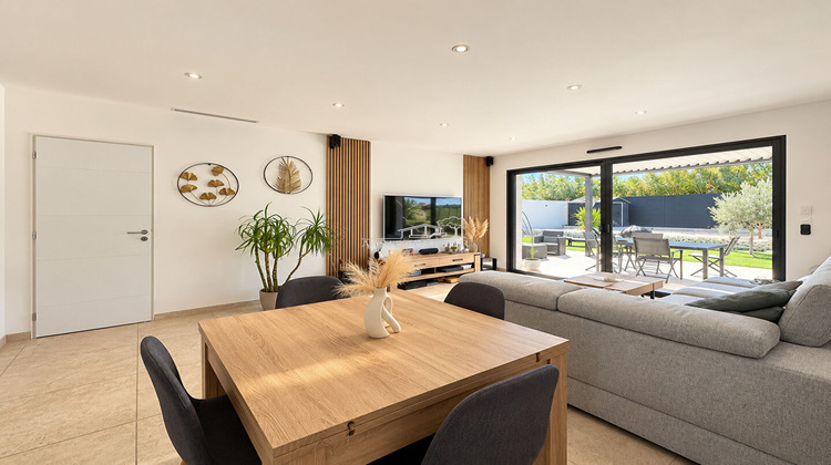 Ma-Cabane - Vente Maison CHATEAUNEUF-LES-MARTIGUES, 104 m²