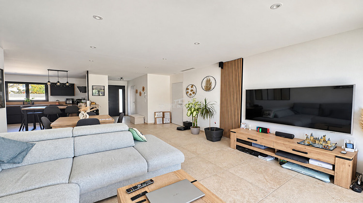 Ma-Cabane - Vente Maison CHATEAUNEUF-LES-MARTIGUES, 104 m²
