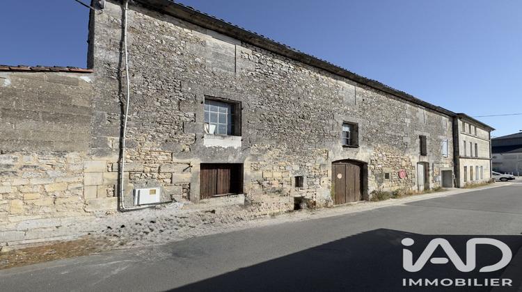 Ma-Cabane - Vente Maison Châteauneuf-sur-Charente, 105 m²