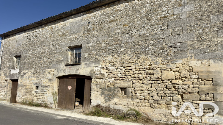 Ma-Cabane - Vente Maison Châteauneuf-sur-Charente, 105 m²
