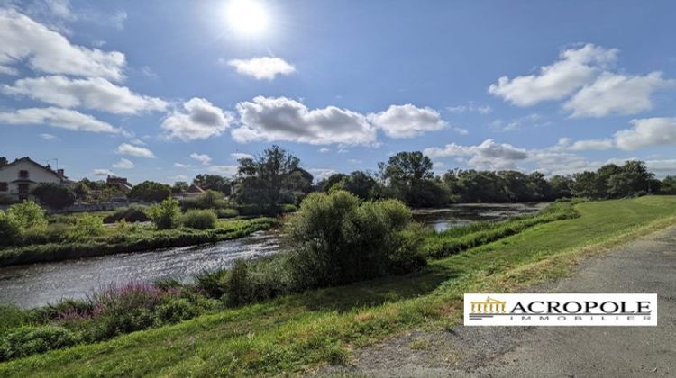 Ma-Cabane - Vente Maison Châteauneuf-sur-Cher, 101 m²