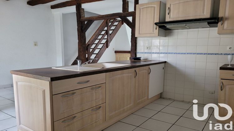 Ma-Cabane - Vente Maison Châteauneuf-sur-Cher, 65 m²