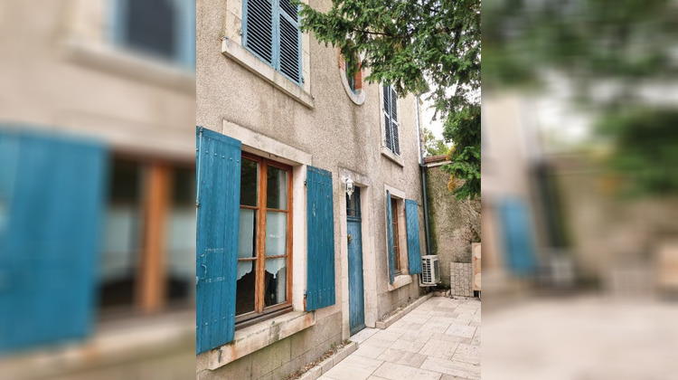 Ma-Cabane - Vente Maison CHATEAUNEUF SUR CHER, 316 m²