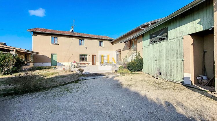 Ma-Cabane - Vente Maison CHATEAUNEUF-SUR-ISERE, 276 m²