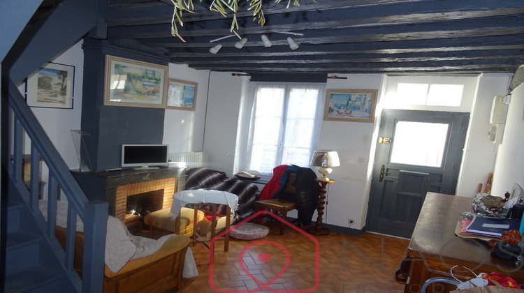 Ma-Cabane - Vente Maison CHATEAUNEUF SUR LOIRE, 63 m²