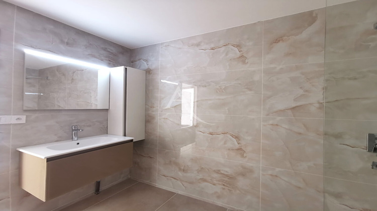 Ma-Cabane - Vente Maison CHATEAUNEUF-SUR-LOIRE, 158 m²