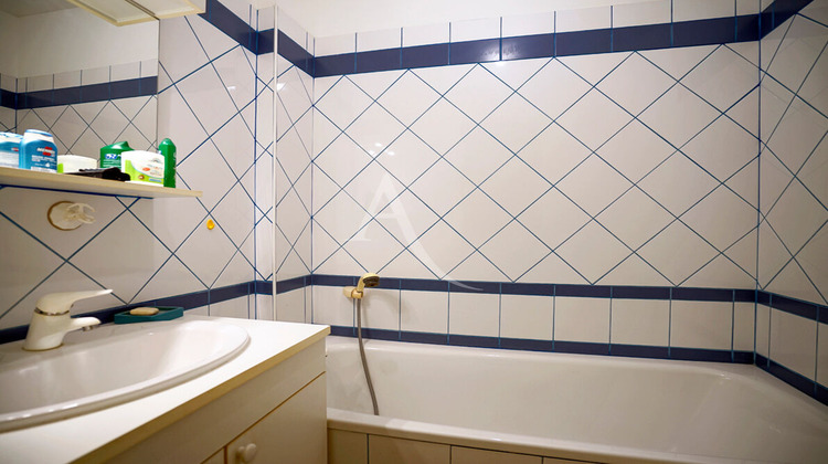 Ma-Cabane - Vente Maison CHATEAUNEUF-SUR-LOIRE, 63 m²