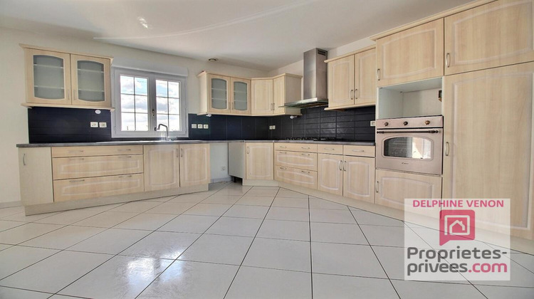 Ma-Cabane - Vente Maison CHATEAUNEUF SUR LOIRE, 140 m²