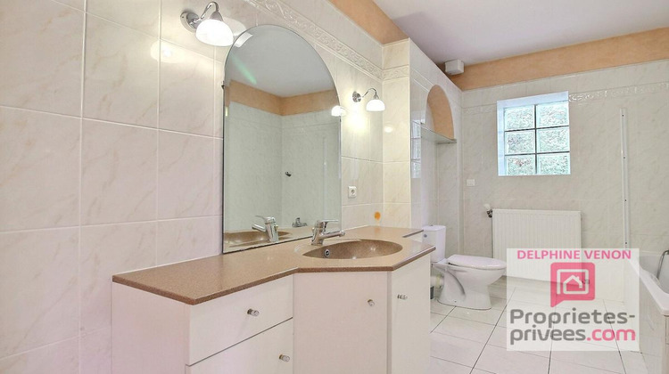 Ma-Cabane - Vente Maison CHATEAUNEUF SUR LOIRE, 200 m²