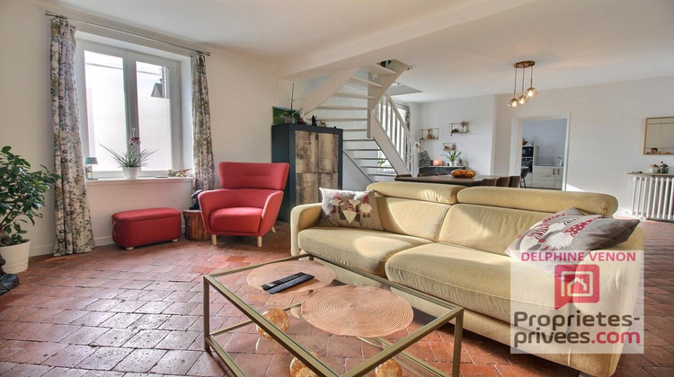 Ma-Cabane - Vente Maison CHATEAUNEUF SUR LOIRE, 121 m²