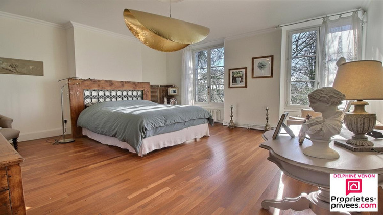 Ma-Cabane - Vente Maison CHATEAUNEUF SUR LOIRE, 280 m²