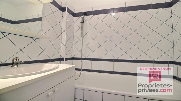 Ma-Cabane - Vente Maison CHATEAUNEUF SUR LOIRE, 65 m²