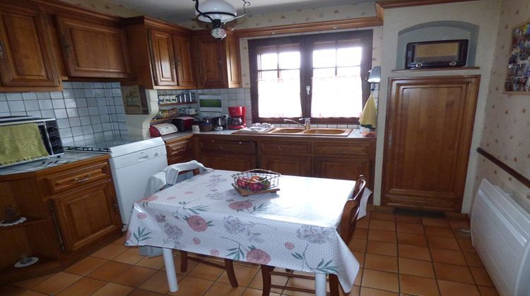 Ma-Cabane - Vente Maison CHATEAUNEUF-SUR-SARTHE, 126 m²