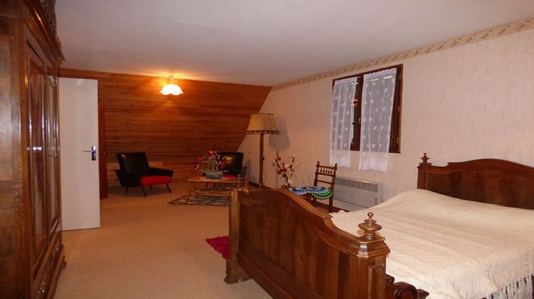 Ma-Cabane - Vente Maison CHATEAUNEUF-SUR-SARTHE, 126 m²