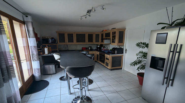 Ma-Cabane - Vente Maison CHATEAUNEUF-SUR-SARTHE, 151 m²