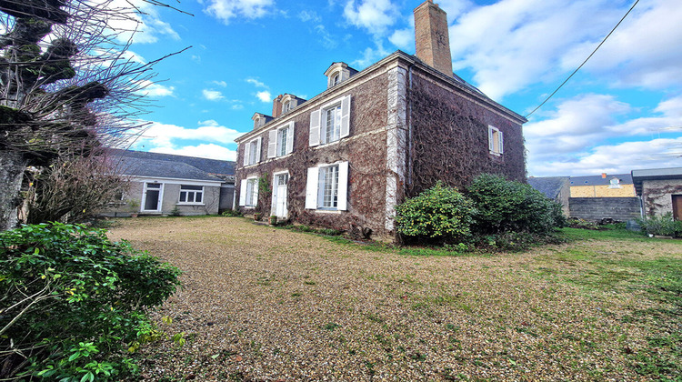 Ma-Cabane - Vente Maison CHATEAUNEUF-SUR-SARTHE, 307 m²