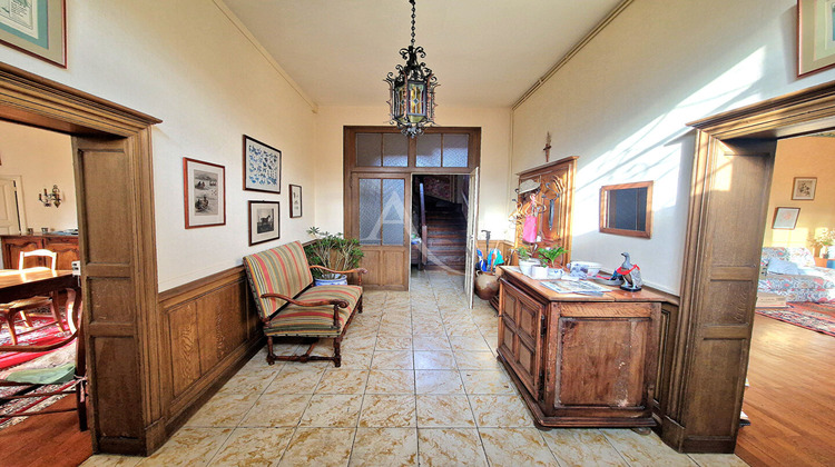 Ma-Cabane - Vente Maison CHATEAUNEUF-SUR-SARTHE, 307 m²