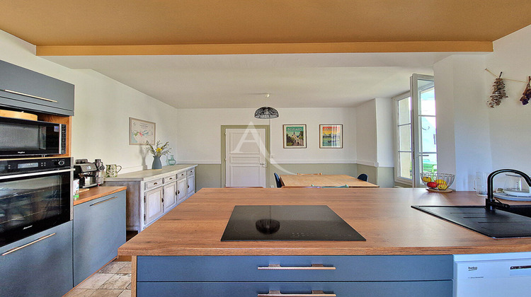 Ma-Cabane - Vente Maison CHATEAUNEUF-SUR-SARTHE, 216 m²