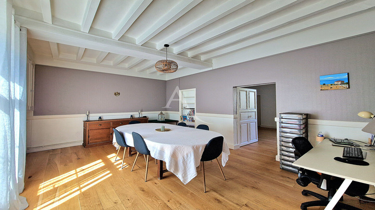 Ma-Cabane - Vente Maison CHATEAUNEUF-SUR-SARTHE, 216 m²