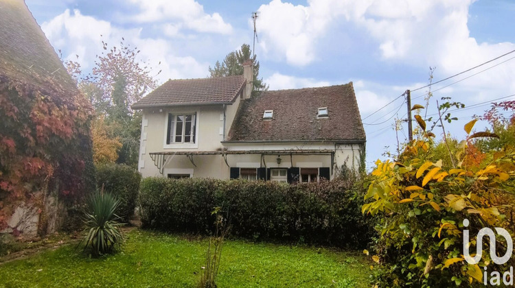 Ma-Cabane - Vente Maison Châteauneuf-Val-de-Bargis, 132 m²