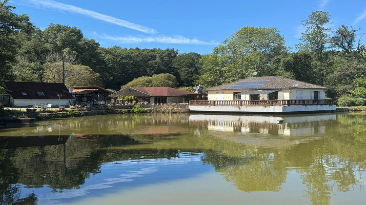 Ma-Cabane - Vente Maison CHATEAUPONSAC, 300 m²