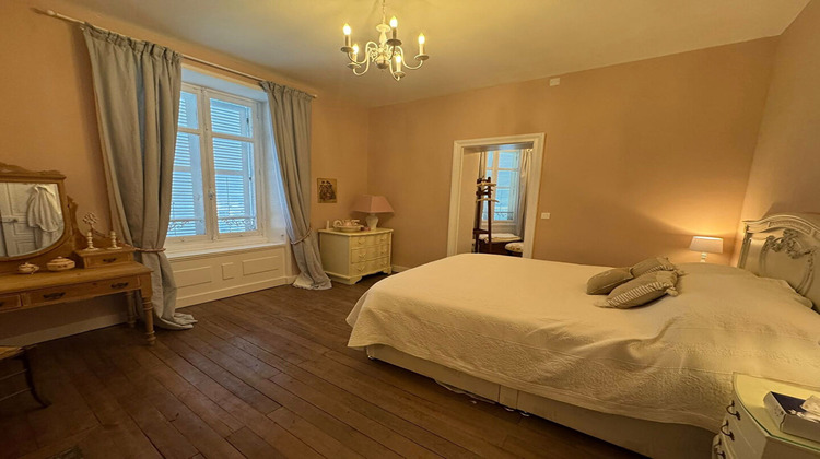 Ma-Cabane - Vente Maison CHATEAUPONSAC, 388 m²