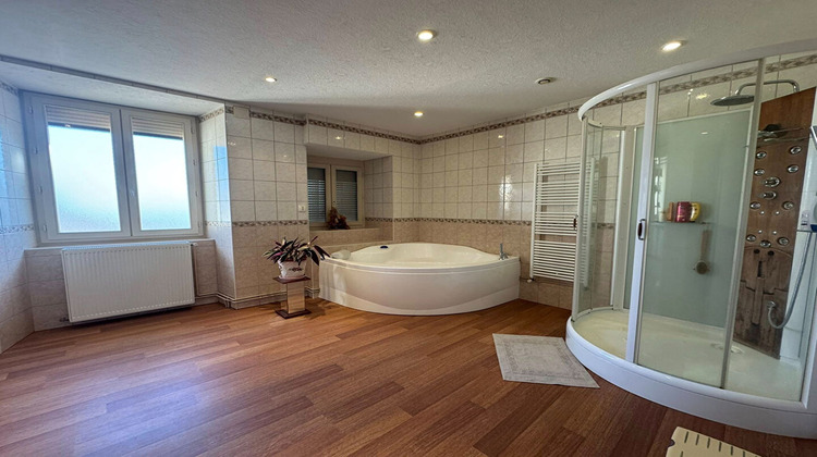 Ma-Cabane - Vente Maison CHATEAUPONSAC, 283 m²