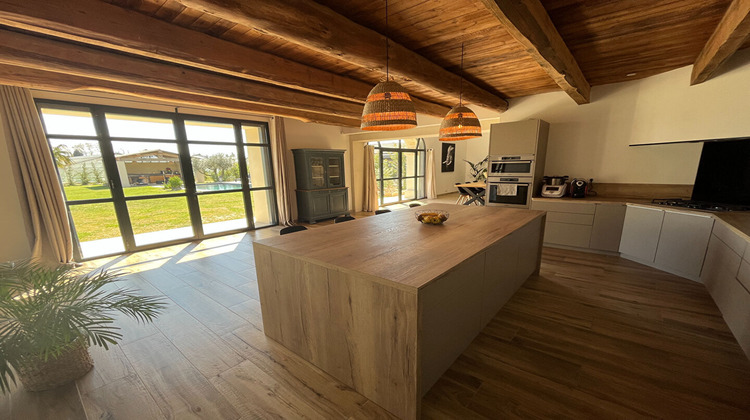 Ma-Cabane - Vente Maison CHATEAURENARD, 379 m²