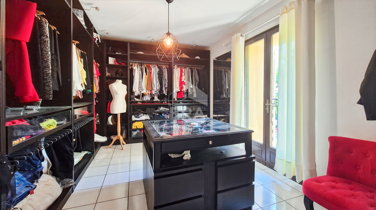 Ma-Cabane - Vente Maison CHATEAURENARD, 385 m²