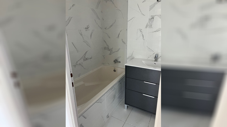 Ma-Cabane - Vente Maison CHATEAURENARD, 79 m²