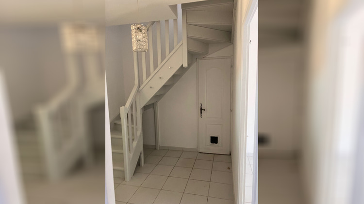 Ma-Cabane - Vente Maison CHATEAURENARD, 79 m²