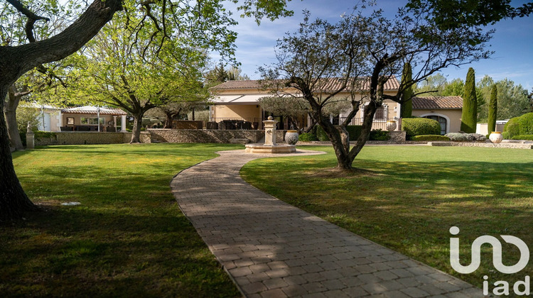 Ma-Cabane - Vente Maison Châteaurenard, 320 m²