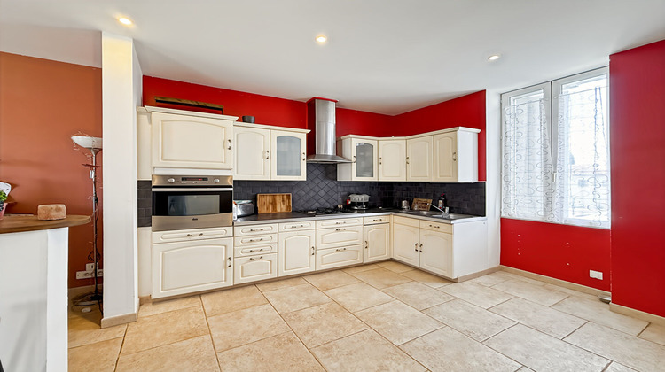 Ma-Cabane - Vente Maison CHATEAURENARD, 80 m²