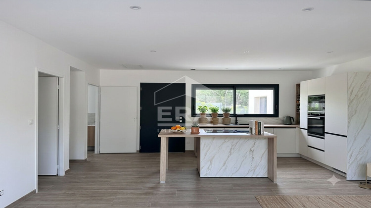 Ma-Cabane - Vente Maison CHATEAURENARD, 80 m²