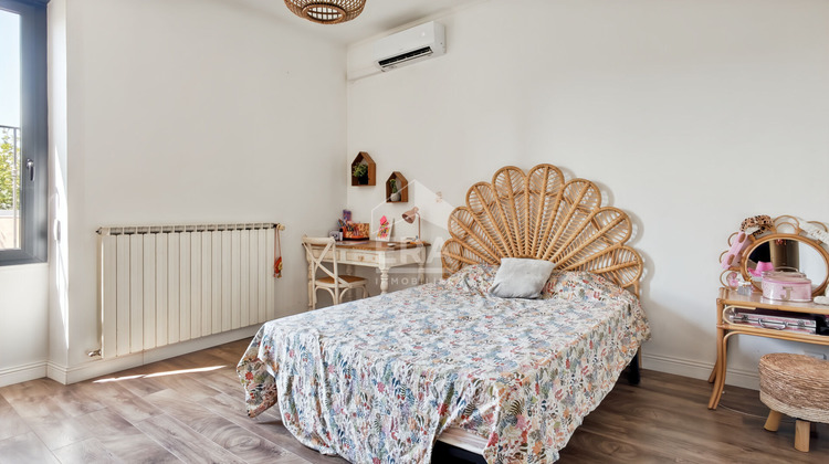 Ma-Cabane - Vente Maison CHATEAURENARD, 182 m²