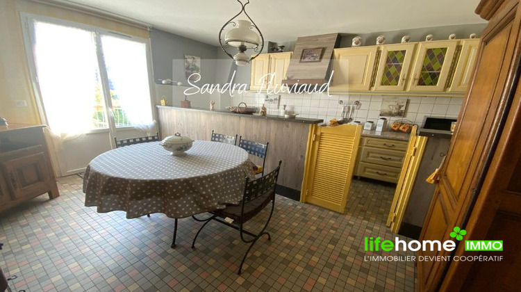 Ma-Cabane - Vente Maison Châteauroux, 209 m²